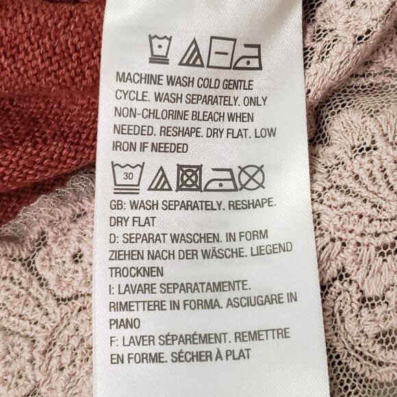 Logo Lori Goldstein Womens Boho Linen Cardigan Size 3X Red Lace Trim Feminine - Picture 5 of 10